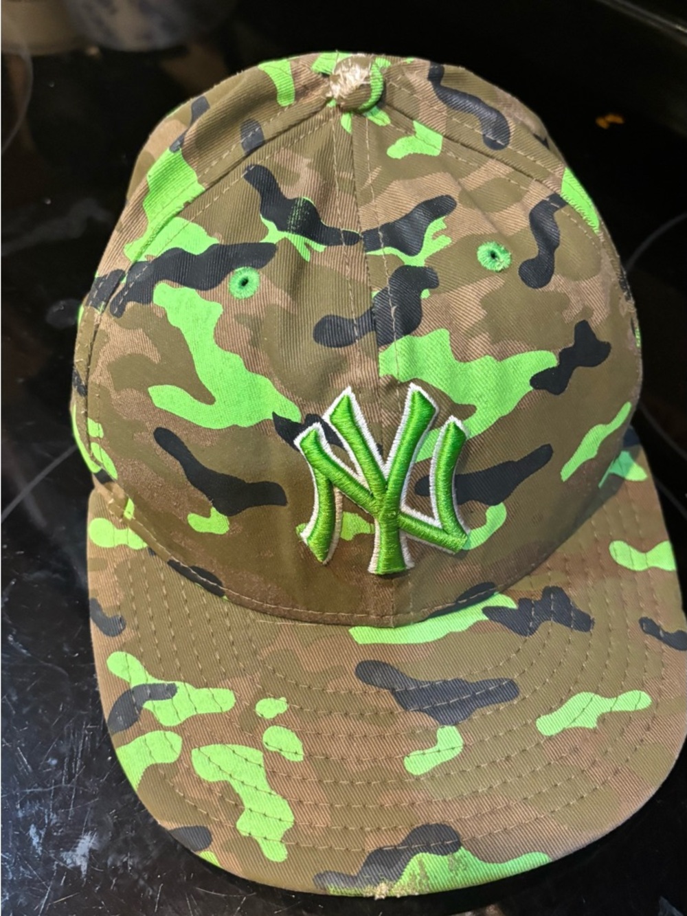 New York Yankees Camo Baseball Cap with Green Logo